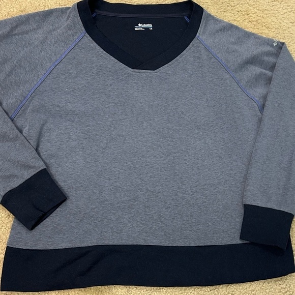 Columbia Women’s Large Heathered Honey Two Tone Pullover Sweater - Picture 1 of 8